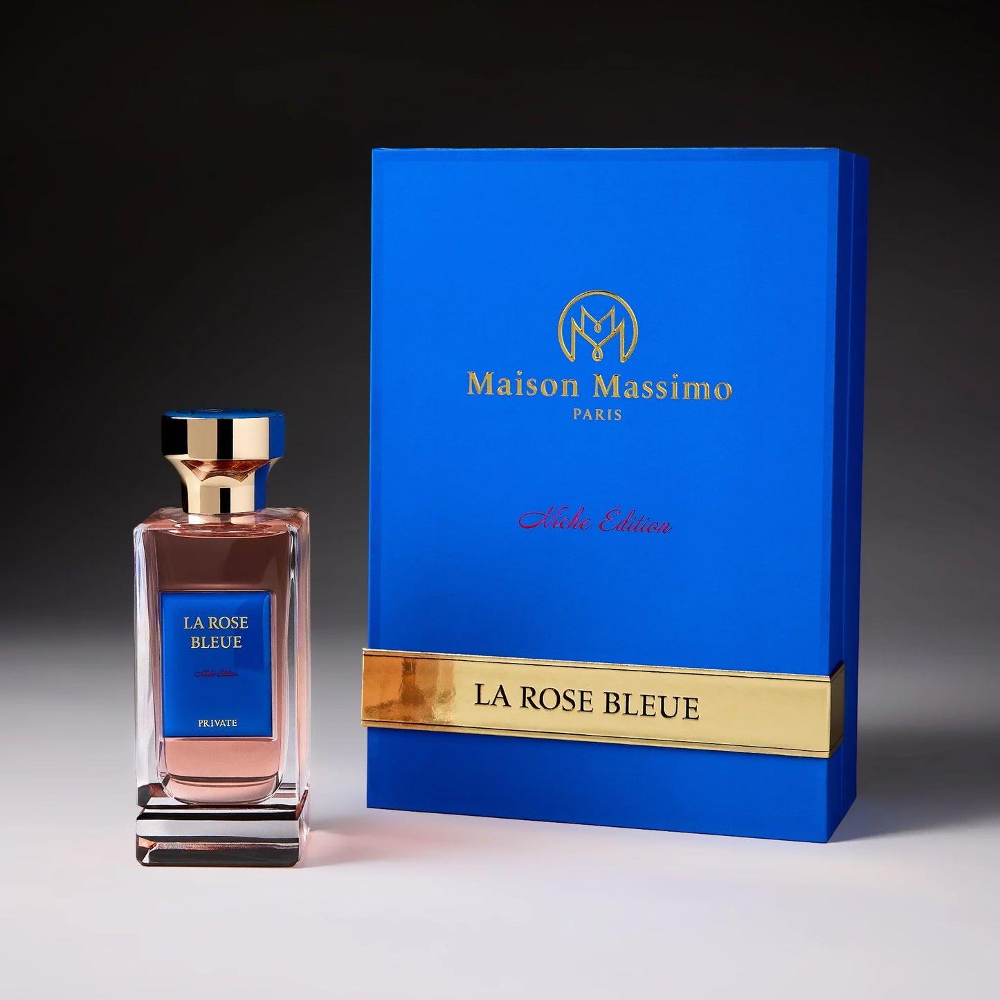 Rose Bleue Maison Massimo